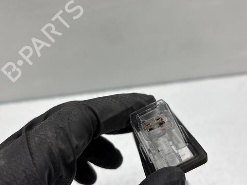 Éclairage de plaque d'immatriculation RENAULT CAPTUR I (J5_, H5_) 1.5 dCi 90 (J5N4, J5M5, J5MW, J5M6, J5AL, J5AJ) | BP30864045I40