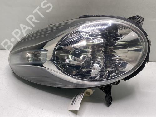 Used Right headlight NISSAN MICRA III (K12) 1.2 16V (65 hp) 29939538
