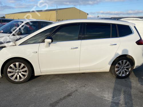 Left tailgate light OPEL ZAFIRA TOURER C (P12) 2.0 CDTi (75) | BP23766527C79 - Image 10