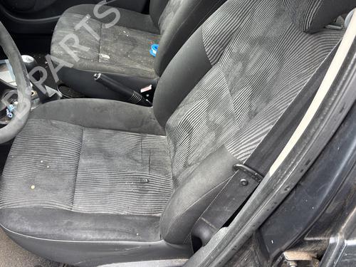 Brukte deler til DACIA SANDERO 1.4 (BS0C, BS0A, BS0G, BS1F, BS0E) 4632036