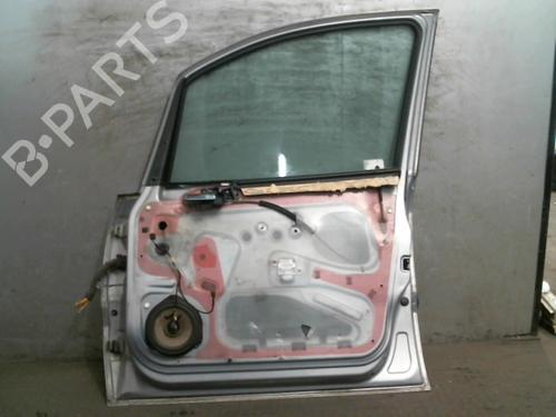 Right front door OPEL ZAFIRA A MPV (T98) 2.0 DI 16V (F75) | BP20003168C3 