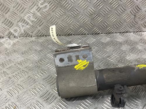 Used Right front shock absorber Right front shock absorber CITROËN DS5 1.6 HDi 115 (114 hp) 25216447 25216447