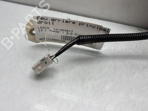 right-taillight-lexus-is-ii-_e2_-2005-2006-2007-2008-2009-2010-2011-2012-2013-29759433 main image