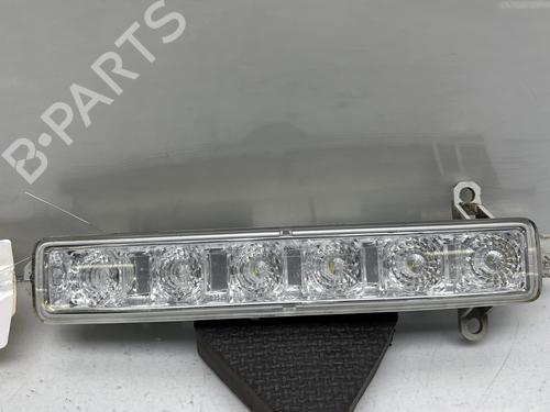 Feu diurne droit PEUGEOT 308 II (LB_, LP_, LW_, LH_, L3_) 1.6 HDi / BlueHDi 115 (115 hp) 32063042
