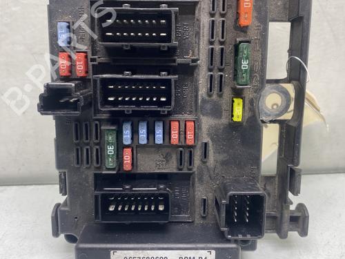 Fuse box PEUGEOT 206 CC (2D) 1.6 HDi 110 | BP29841617E1