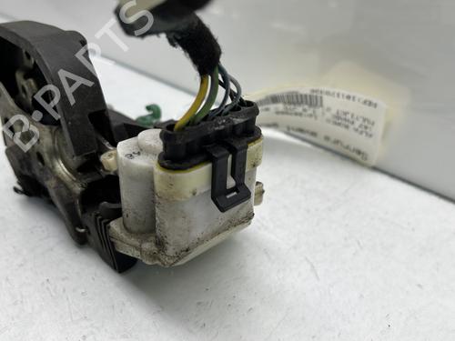 Used Front left lock Front left lock ALFA ROMEO 147 (937_) 1.9 JTD (937.AXD1A, 937.BXD1A, 937.AXV1A, 937.BXB1A,... (115 hp) 25261549 25261549