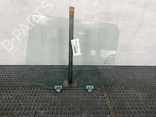 Used Rear left door window Rear left door window 21958588 21958588