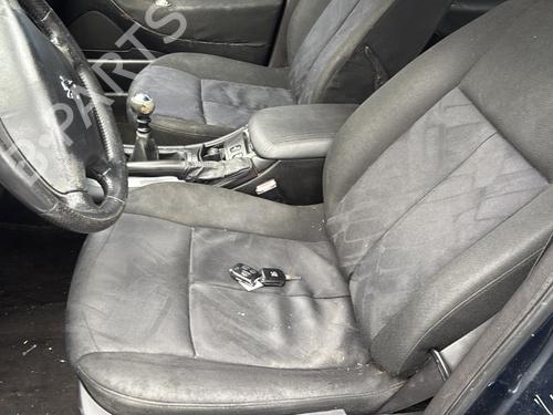 Instrument cluster PEUGEOT 607 (9D, 9U) 2.2 HDi | BP33001426C47  - Image 23