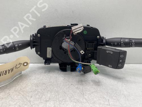 steering-column-stalk-renault-megane-ii-bm01_-cm01_-2001-2002-2003-2004-2005-2006-2007-2008-2009-2010-2011-2012-32441173 main image