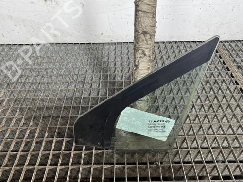 Front right quarter glass RENAULT SCÉNIC III (JZ0/1_) 1.9 dCi (JZ0J, JZ1J, JZ1K, JZ1S) | BP31880942C112