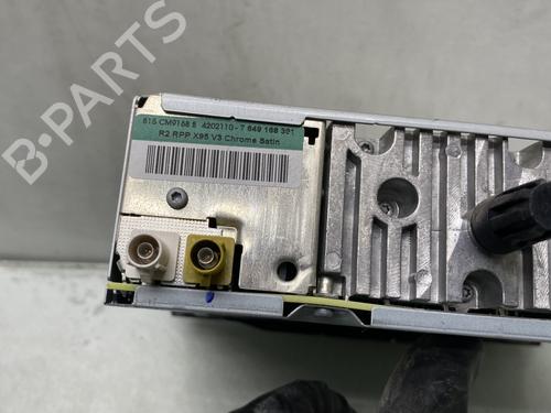 Radio RENAULT MEGANE III Hatchback (BZ0/1_, B3_) 1.9 dCi (BZ0N, BZ0J) | BP21373034E6 