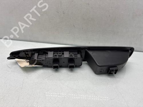 Left front window switch CITROËN C4 I (LC_) 1.6 HDi | BP38270311I27 - Image 3