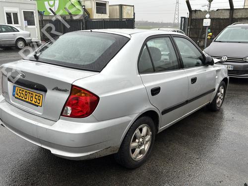 Rear fog light HYUNDAI ACCENT II (LC) 1.5 CRDi | BP28100317C37 