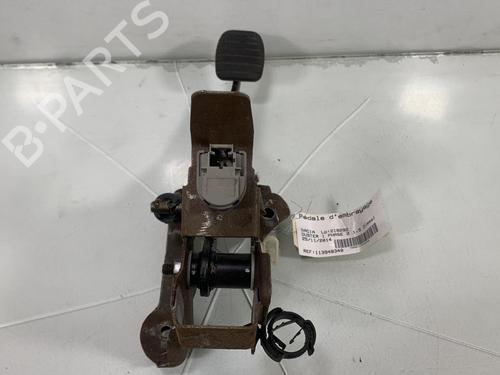 clutch-pedal-dacia-duster-hs_-2010-2011-2012-2013-2014-2015-2016-2017-2018-30791319 main image