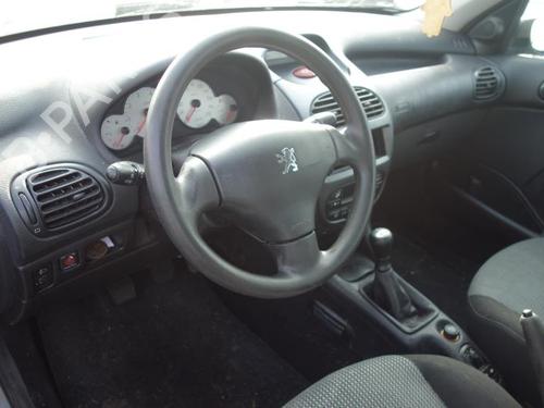 Retrovisor izquierdo PEUGEOT 206 Hatchback (2A/C) 1.4 i | BP21802497C26 
