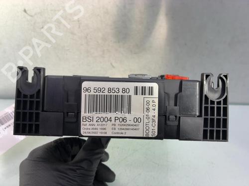 Used Fuse box Fuse box PEUGEOT 207 (WA_, WC_) 1.4 HDi (68 hp) 39984460 39984460