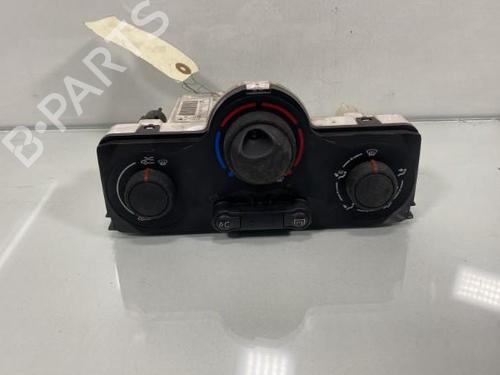 Used Climate control RENAULT MEGANE II (BM0/1_, CM0/1_) 1.5 dCi (BM1E, CM1E) (106 hp) 20019685
