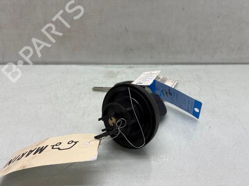 fuel-cap-renault-twingo-ii-cn0_-2007-37663953 main image