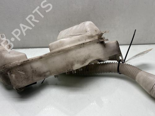Used Windscreen washer tank PEUGEOT 308 I (4A_, 4C_) 1.6 HDi (109 hp) 28441641