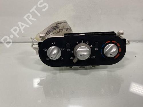 Used Climate control Climate control RENAULT TWINGO II (CN0_) 1.5 dCi (CN0E) (64 hp) 20028015 20028015