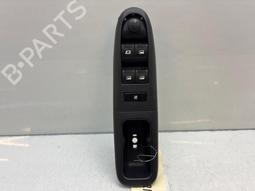 Used Left front window switch Left front window switch 38077981 38077981