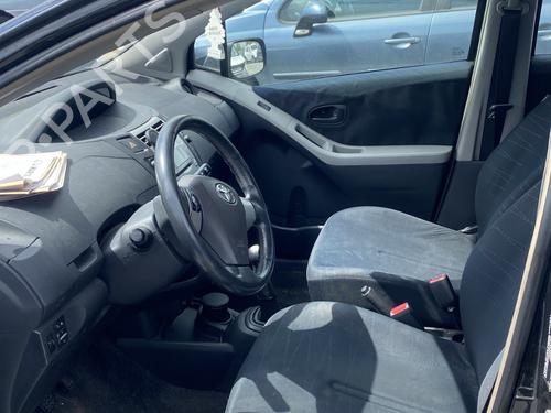 Left front window switch TOYOTA YARIS (_P9_) 1.4 D-4D (NLP90_, NLP90R) | BP29141764I27  - Image 31