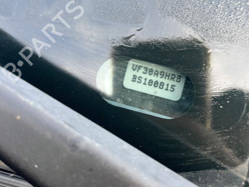 Used Parts PEUGEOT 5008 (0U_, 0E_) 1.6 HDi (112 hp) 4355532