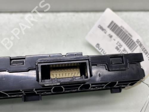 warning-switch-renault-clio-v-b7_-2019-26708689 main image