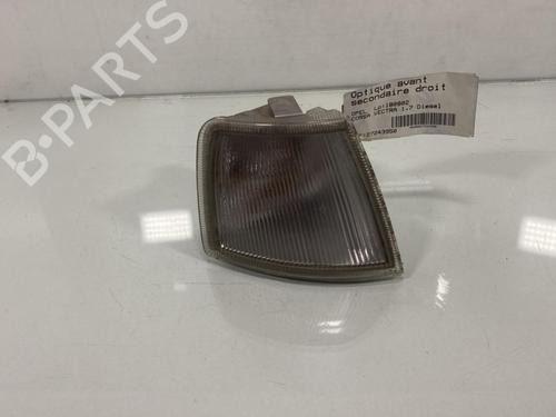 Used Right front indicator OPEL VECTRA A (J89) [1988-1995]  20017530