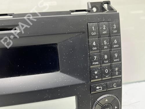 Used Radio Radio MERCEDES-BENZ SPRINTER 3,5-t Van (B906) 313 CDI (906.631, 906.633, 906.635, 906.637) (129 hp) 26050017 26050017