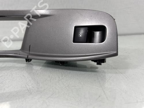 Right front window switch CHEVROLET ORLANDO (J309) 2.0 D | BP29841353I26