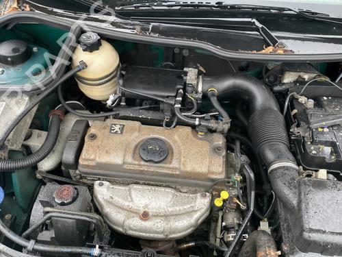Scheinwerfer links PEUGEOT 206 Hatchback (2A/C) 1.4 i | BP28279818C28 