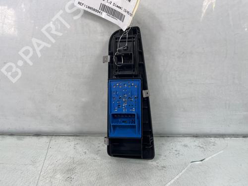Left front window switch FIAT GRANDE PUNTO (199_) 1.3 D Multijet | BP36150045I27 - Image 5