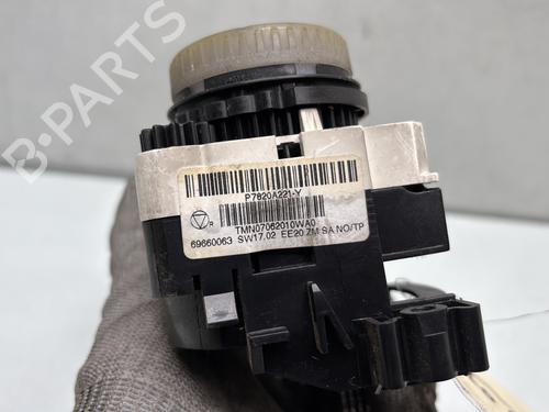 AC Styreenhet / Manøvreringsenhet MITSUBISHI COLT VI (Z3_A, Z2_A) 1.5 DI-D (Z39A) | BP30307185I5 