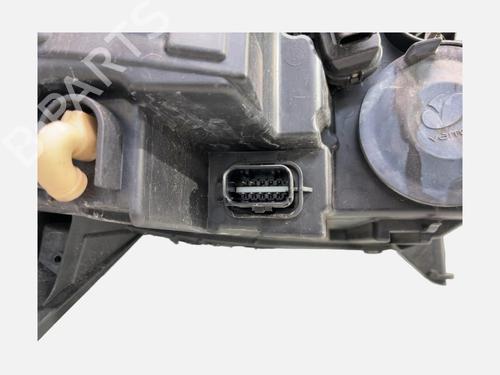 Used Left headlight Left headlight DACIA SANDERO III 1.0 TCe 90 (91 hp) 40270851 40270851