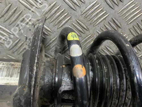 Used Right front shock absorber Right front shock absorber VW GOLF VI (5K1) 2.0 R 4motion (270 hp) 21950072 21950072