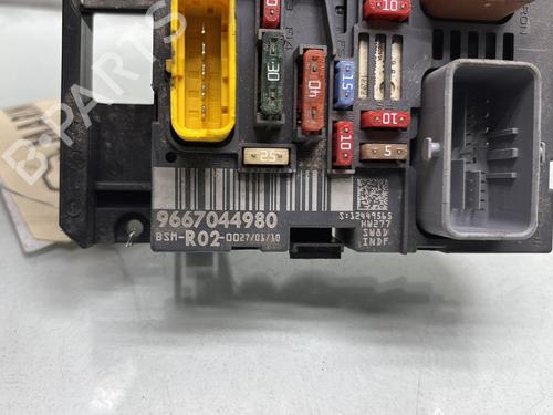 Fuse box CITROËN C4 Picasso I MPV (UD_) 1.6 HDi | BP29841689E1 