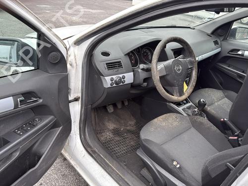 Front bumper OPEL ASTRA H Estate (A04) 1.3 CDTI (L35) | BP29187499C7 