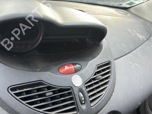 Switch RENAULT TWINGO II (CN0_) 1.5 dCi (CN0E) | BP33314348I30 - Image 8