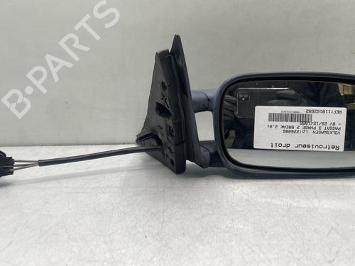 Used Right mirror Right mirror VW PASSAT B3/B4 Variant (3A5, 35I) 2.0 (115 hp) 31761169 31761169