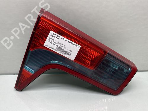 Achterlicht kofferdeksel achterklep links CITROËN C5 II (RC_) 1.6 HDi (RC8HZB) (109 hp) 26495536