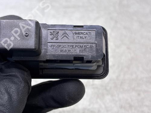 Used Switch Switch PEUGEOT 5008 II (MC_, MJ_, MR_, M4_) 1.2 THP (MRHNYH, MRHNYW, MRHNSJ, MRHNSU, MRHNSM) (131 hp) 34477742 34477742