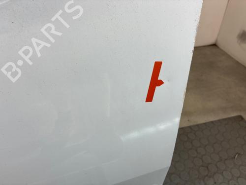 Used Left front door Left front door 38550032 38550032