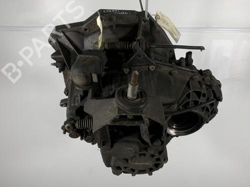 Used Gearbox Gearbox RENAULT MASTER II Van (FD) 2.2 dCI 90 (FD0G, FD0N, FD2G, FD2N, FD3G, FD3N) (90 hp) 35897203 35897203