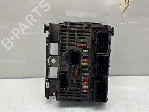 Used Fuse box CITROËN C4 I (LC_) 1.6 HDi (109 hp) 30297179