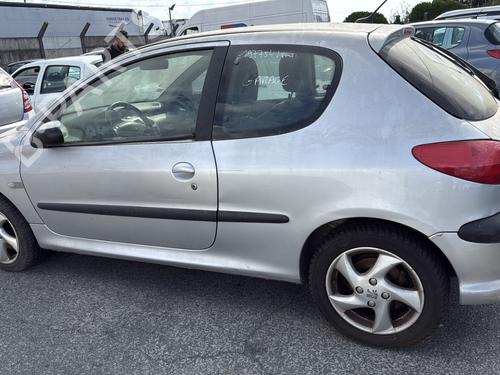 Rear right quarter glass PEUGEOT 206 Hatchback (2A/C) 1.6 16V | BP28282594C92 