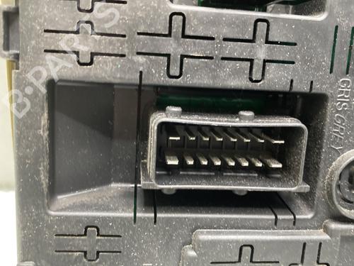 Fuse box CITROËN C4 Picasso I MPV (UD_) 1.6 HDi 110 | BP28519333E1 