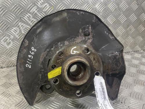 Used Left front steering knuckle VW TRANSPORTER T5 Van (7HA, 7HH, 7EA, 7EH) 1.9 TDI (84 hp) 25261854