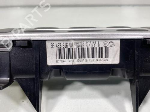 Used Climate control Climate control 21957469 21957469
