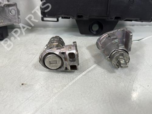 Used Electronic module Electronic module RENAULT MASTER III Van (FV) 2.3 dCi 135 FWD (FV0N, FV08, FV06, FV00, FV1S) (136 hp) 34332988 34332988